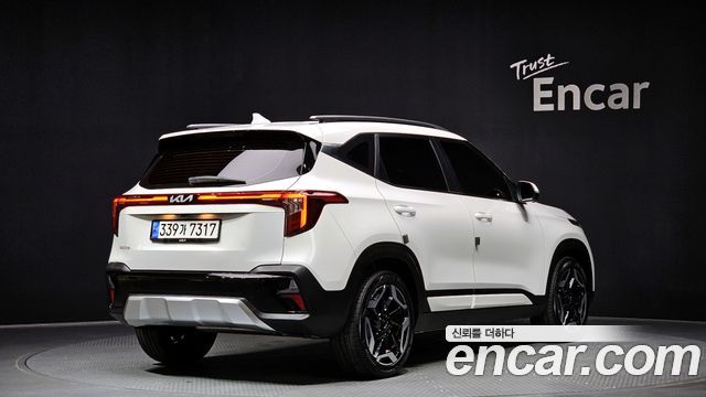Kia Seltos из Кореи Encar