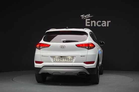 Hyundai Tucson Diesel 1.7 2WD Modern — пробег 157 038 км — фото 4 из 5