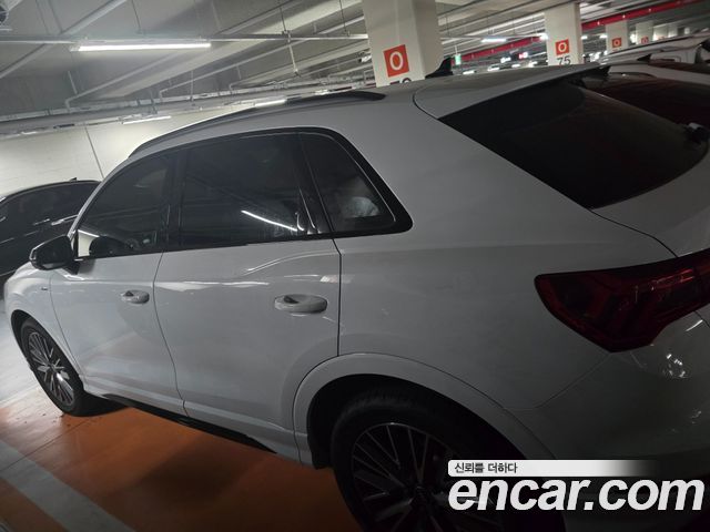 Audi Q3 40 TFSI Quattro Premium — пробег 1 439 км — фото 4 из 5