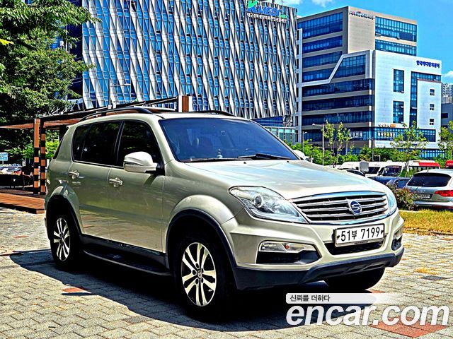 Ssangyong Rexton 2.0 4WD RX7 Prestige — пробег 198 841 км — фото 4 из 5