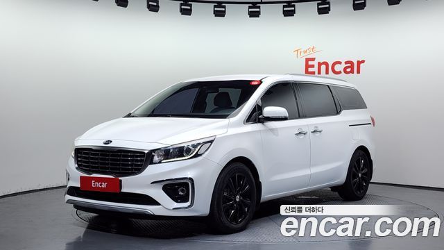 Kia Carnival из Кореи Encar