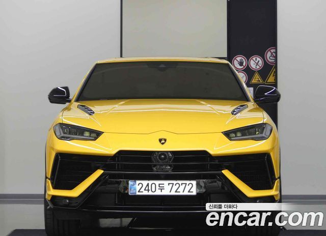 Lamborghini Urus 4.0 V8 S — пробег 15 500 км — фото 2 из 5