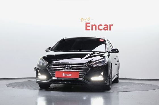Hyundai Sonata Premium Special — пробег 122 094 км — фото 3 из 5
