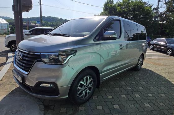 Hyundai Starex Urban 9-Seater Premium Spicial — пробег 185 754 км — фото 1 из 5