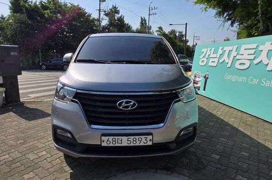 Hyundai Starex Urban 9-Seater Premium Spicial — пробег 185 754 км — фото 3 из 5