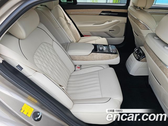 Genesis G90 из Кореи Encar