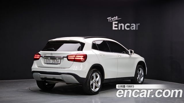 Mercedes-Benz GLA-Class GLA220 — пробег 62 017 км — фото 2 из 5
