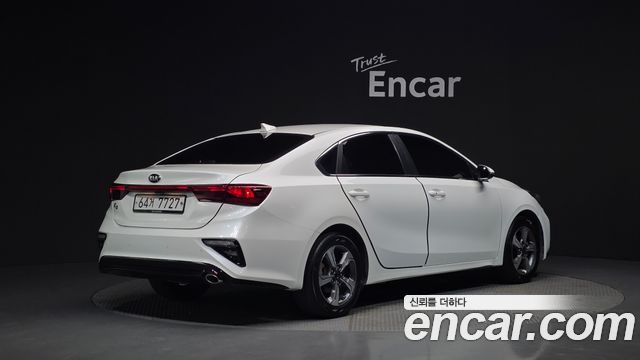 Kia K3 из Кореи Encar