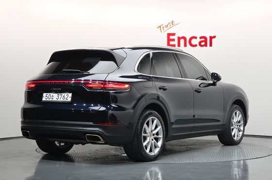 Porsche Cayenne 3.0 — пробег 84 177 км — фото 2 из 5