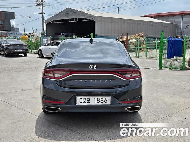 Hyundai Grandeur 2.4 Exclusive Special — пробег 177 154 км — фото 4 из 5