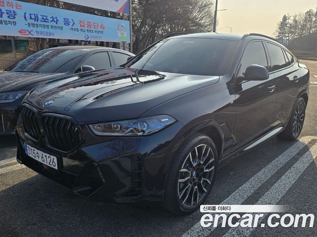 BMW X6 xDrive40i M Sport — пробег 2 965 км — фото 1 из 5