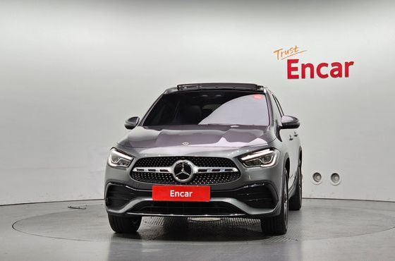 Mercedes-Benz GLA-Class GLA250 4MATIC — пробег 23 278 км — фото 3 из 5
