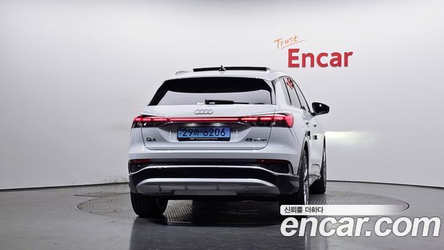 Audi Q4 e-tron из Кореи Encar