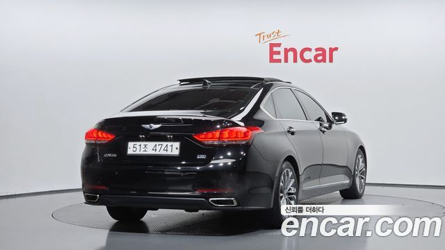 Hyundai Genesis из Кореи Encar