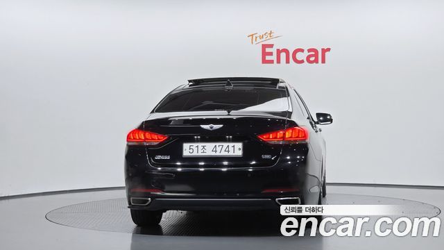 Hyundai Genesis из Кореи Encar