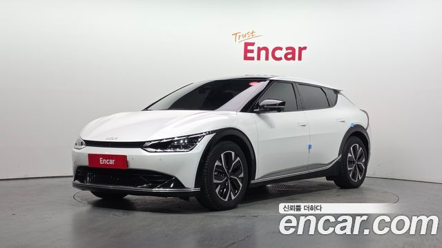 Kia EV6 Long Range 4WD Earth — пробег 144 118 км — фото 1 из 5