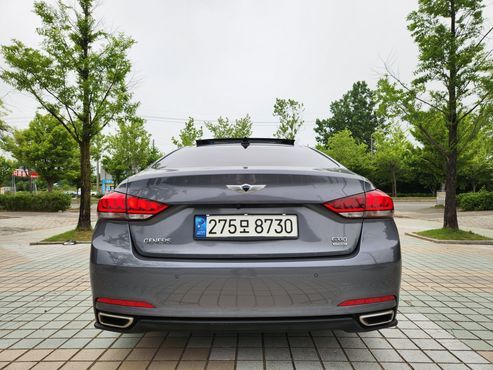 Hyundai Genesis G330 Premium AWD — пробег 173 000 км — фото 4 из 5