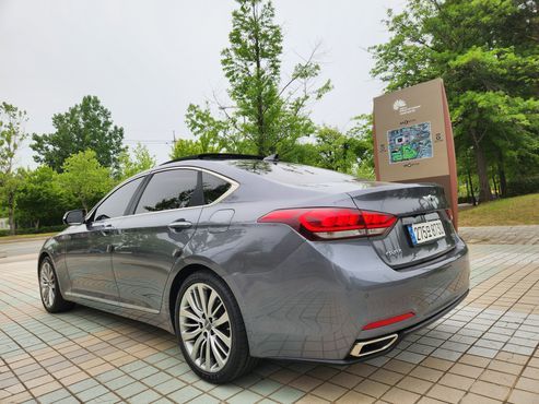 Hyundai Genesis G330 Premium AWD — пробег 173 000 км — фото 5 из 5