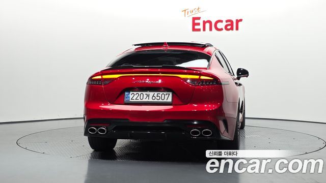 Kia Stinger из Кореи Encar