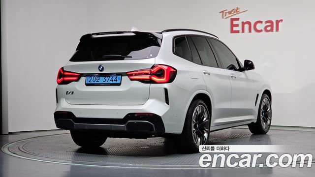 BMW iX3 из Кореи Encar