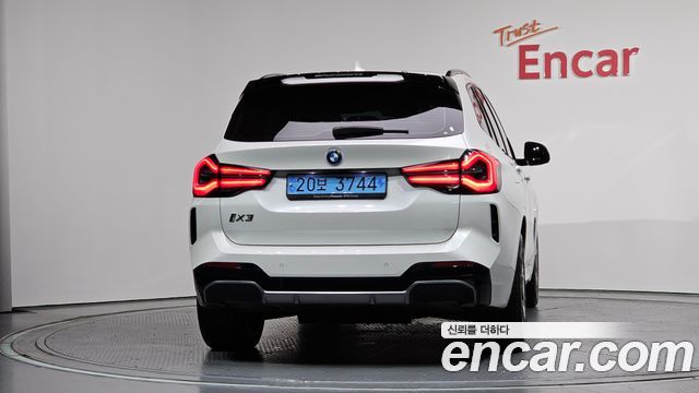 BMW iX3 из Кореи Encar