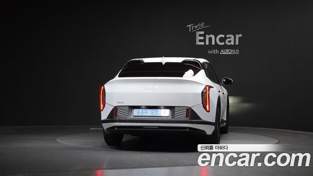 Kia EV4 из Кореи Encar