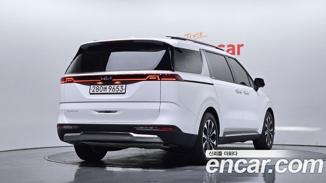 Kia Carnival из Кореи Encar
