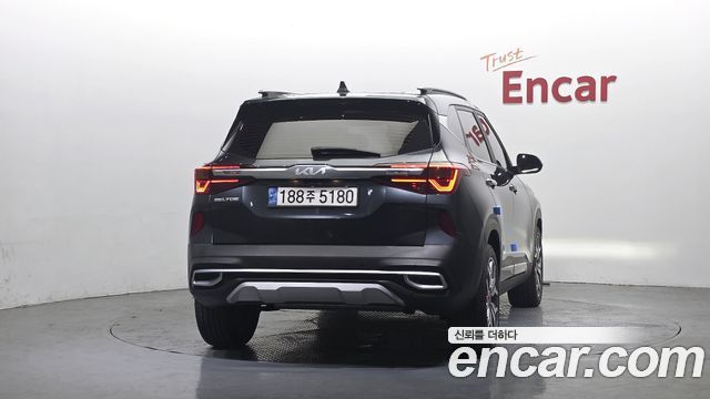 Kia Seltos из Кореи Encar