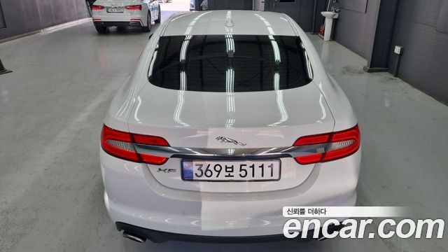 Jaguar XF 2.0 Luxury X250 — пробег 91 797 км — фото 2 из 5