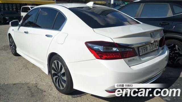 Honda Accord 2.0 Hybrid 9th — пробег 140 485 км — фото 4 из 5