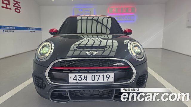 Mini Cooper JCW 3rd Generation — пробег 97 603 км — фото 1 из 5