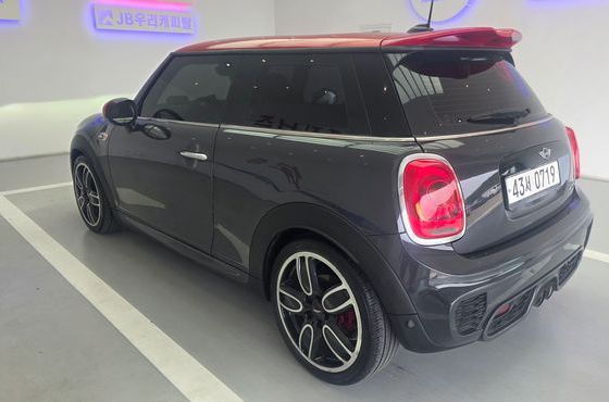 Mini Cooper JCW 3rd Generation — пробег 97 603 км — фото 2 из 5