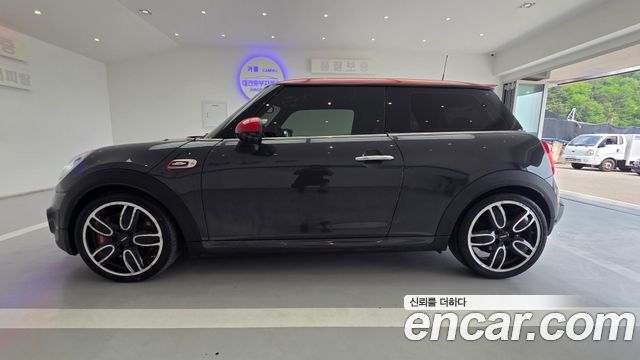 Mini Cooper JCW 3rd Generation — пробег 97 603 км — фото 4 из 5