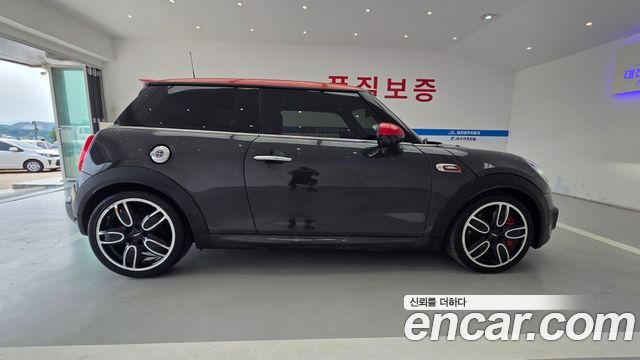Mini Cooper JCW 3rd Generation — пробег 97 603 км — фото 5 из 5