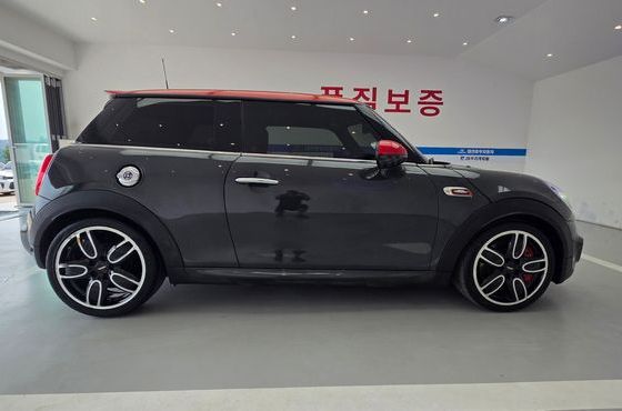 Mini Cooper JCW 3rd Generation — пробег 97 603 км — фото 5 из 5