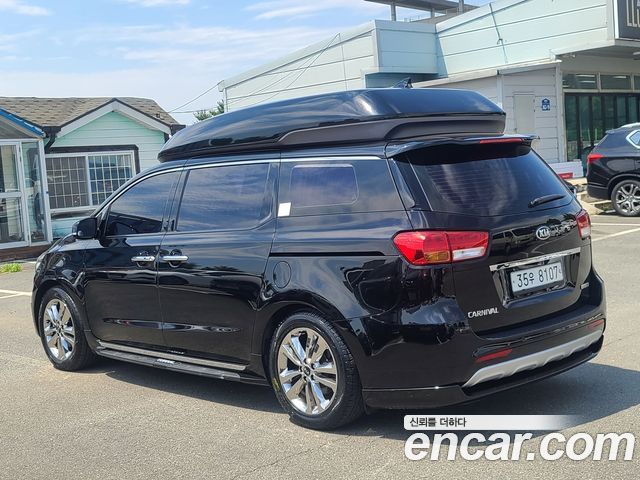 Kia Carnival из Кореи Encar