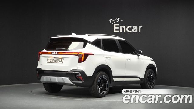 Kia Seltos из Кореи Encar