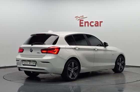 BMW 1-Series 118d Sport 5Door — пробег 66 332 км — фото 2 из 5