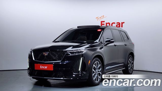 Cadillac XT6 3.6 Sport — пробег 32 729 км — фото 1 из 5
