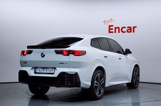 BMW X2 (F39) xDrive 20i M Sport — пробег 21 328 км — фото 2 из 5