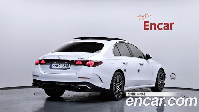 Mercedes-Benz E-Class из Кореи Encar