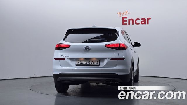 Hyundai Tucson Diesel 1.6 2WD Smart — пробег 81 180 км — фото 4 из 5