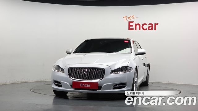 Jaguar XJ 3.0 SC AWD Portfolio LWB X351 — пробег 64 852 км — фото 3 из 5