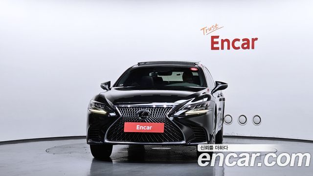 Lexus LS 3.5 Platinum AWD — пробег 181 174 км — фото 3 из 5