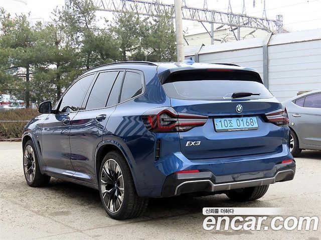 BMW iX3 M Sports — пробег 62 037 км — фото 3 из 5