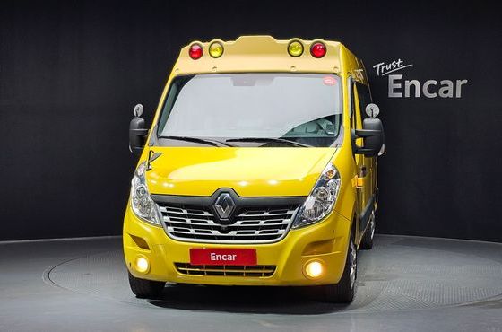 Renault (Samsung) Master School Bus 15-Seater — пробег 12 567 км — фото 3 из 5
