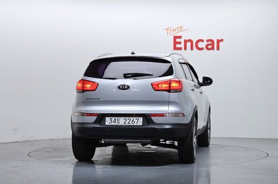 Kia Sportage Diesel 2WD Trendy — пробег 138 907 км — фото 4 из 5