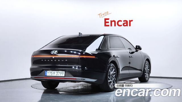Hyundai Grandeur из Кореи Encar