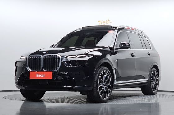 BMW X7 xDrive 40i M Sport 6STR — пробег 24 464 км — фото 1 из 5