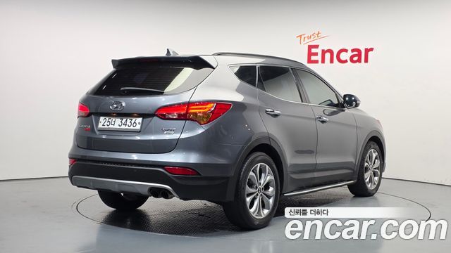 Hyundai Santafe Diesel(e-VGT) 2.2 4WD Exclusive — пробег 127 014 км — фото 2 из 5